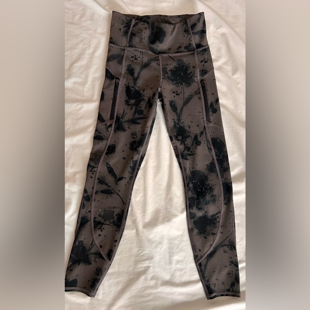 Athleta leggings